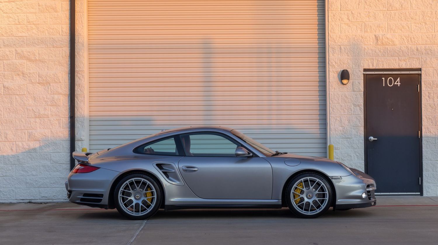 Ceramic Coating an insane spec'ed Porsche 997 Turbo S — Protecting THE spec