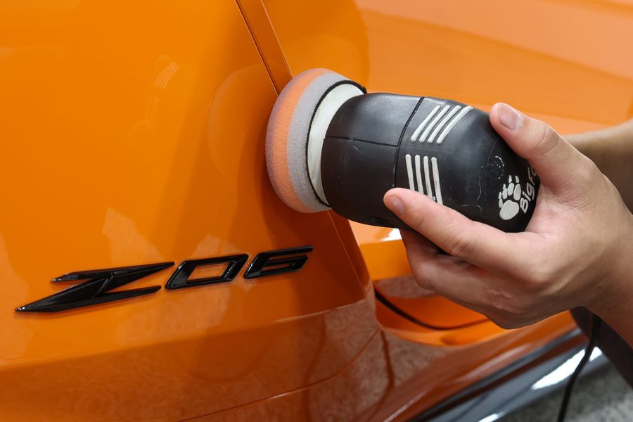 Machine polishing a Corvette Z06