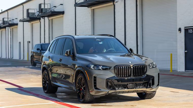 Dravit Gray BMW X5 xDrive40i paint protection film — front three quarter at Humble Crew Auto Spa, Plano TX