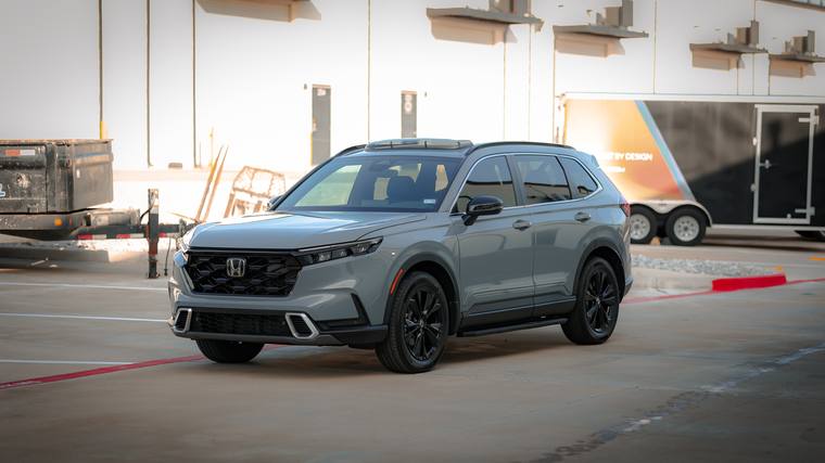 Gray Honda CR-V Sport Touring Hybrid paint protection film, ceramic coating — front three quarter at Humble Crew Auto Spa, Plano TX